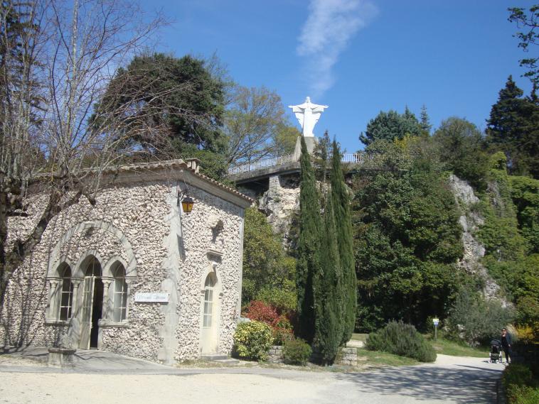 Monastère d'Aigue Belle ( près de Montélimar)