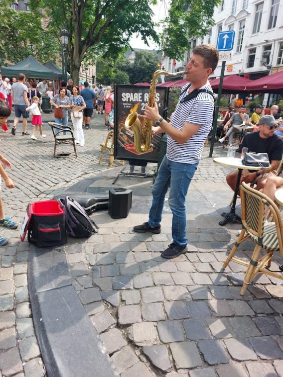 Musicien de rue et trompette