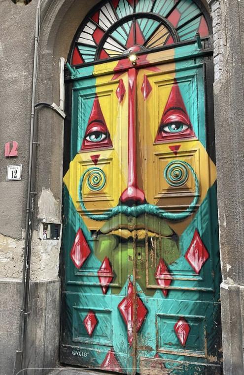 Une porte transforme