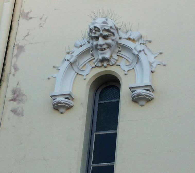 Mascaron 