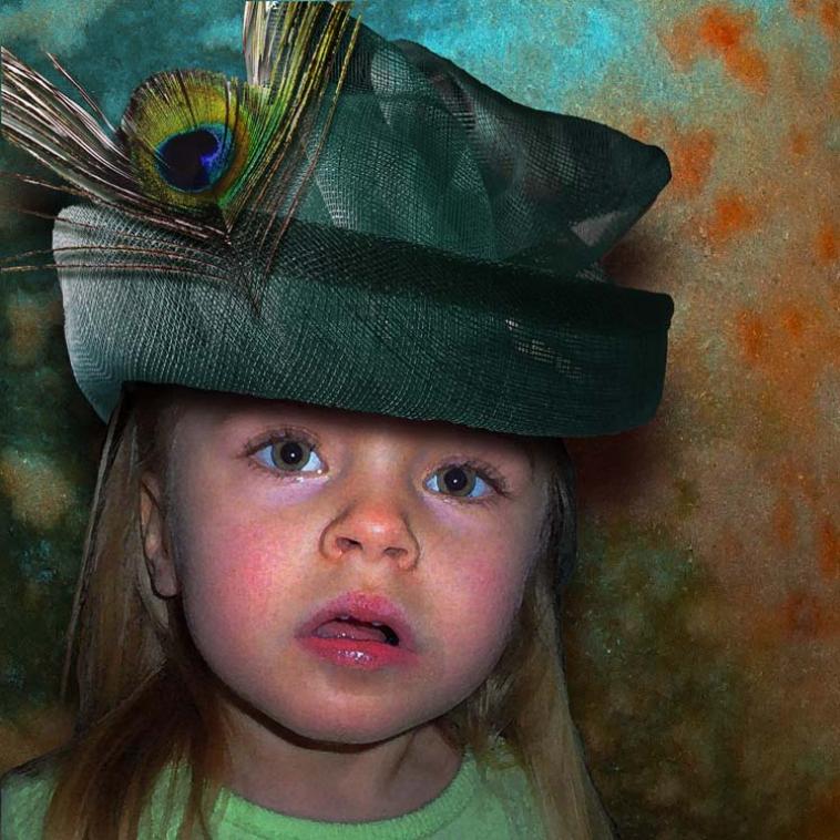 ⚶ Portrait au chapeau vert ⚶
