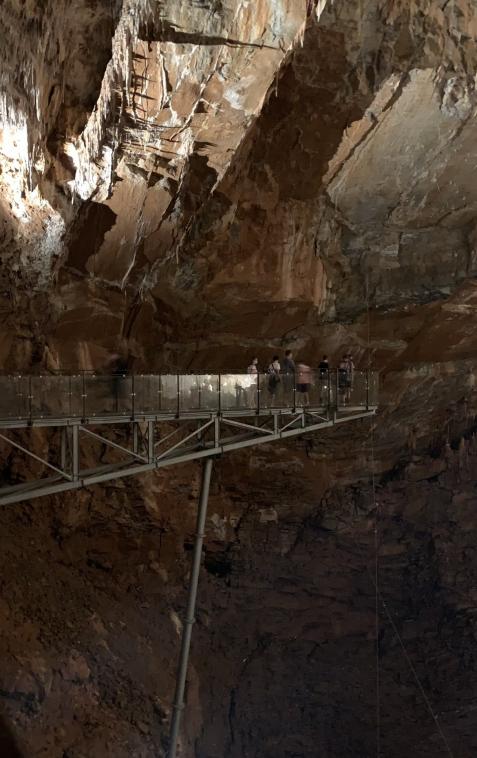 Passerelle au dessus du vide!