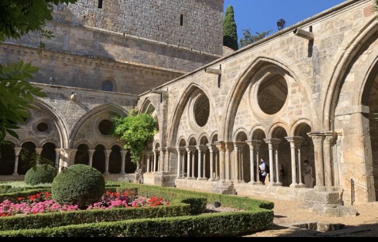  L�abbaye de Fontfroide.