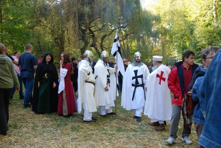 Fête folklorique annuelle d'Asnières-sur-Oise
