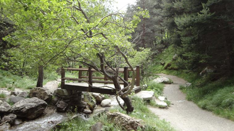 Arrive de la cascade du Saint-Benot