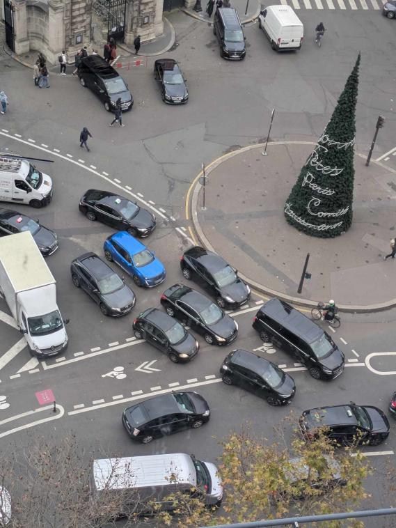 Voitures et camions 