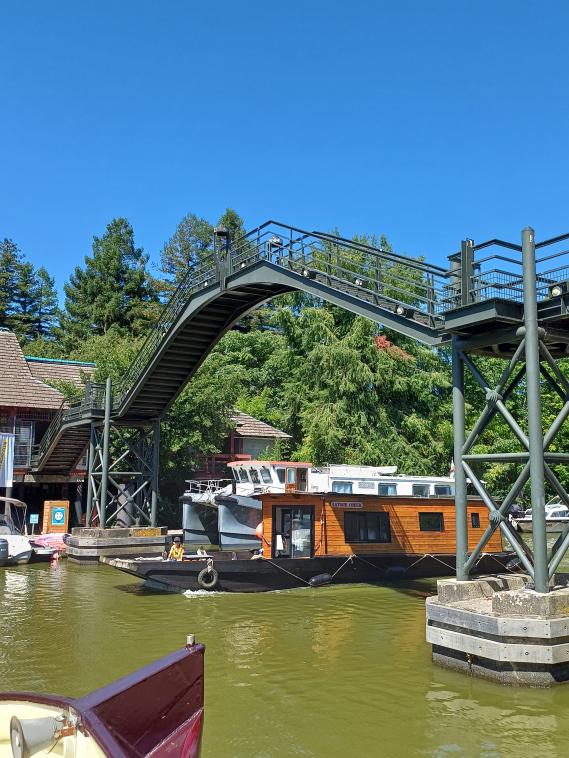 PASSERELLE
