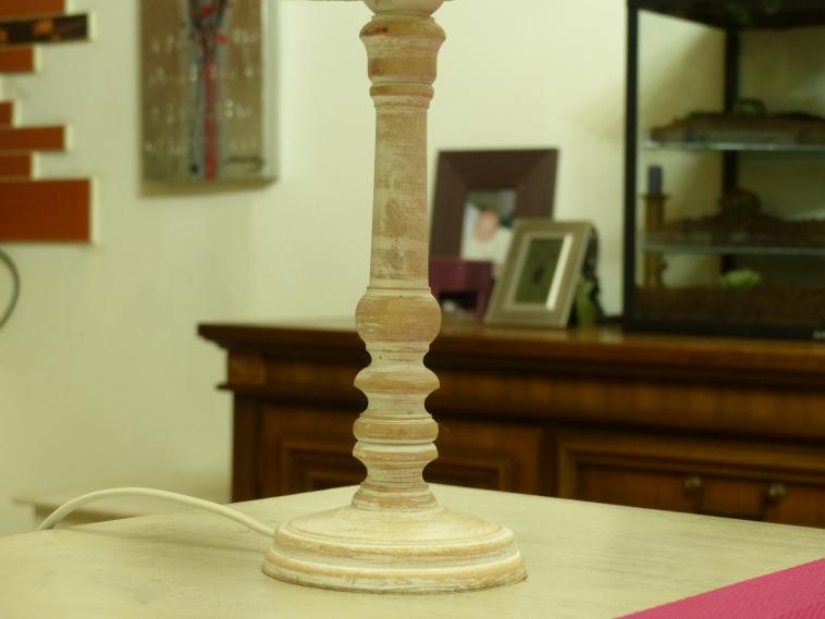 Pied de lampe