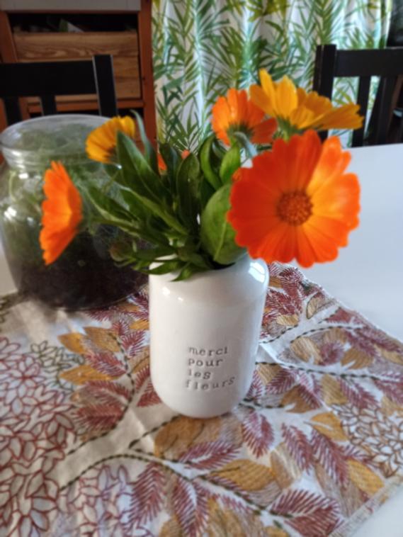 Merci avec des fleurs