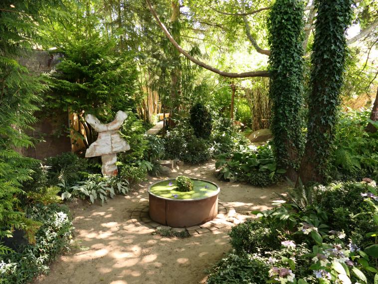 Jardin int�rieur � ciel ouvert